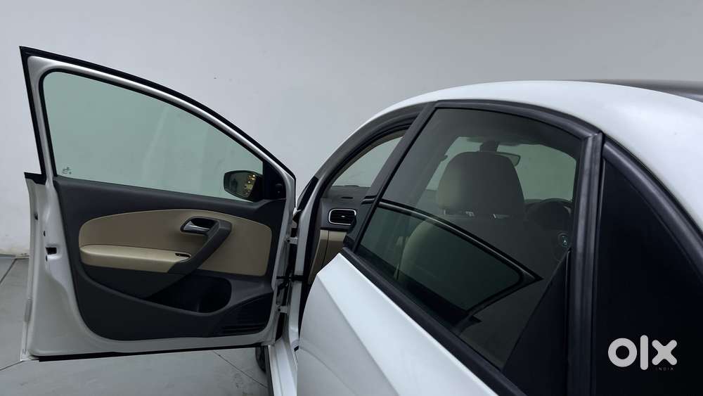 Volkswagen Vento Petrol Highline At, 2022, Petrol