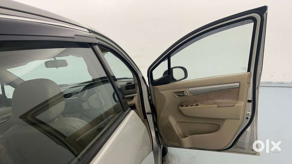 Maruti Suzuki Ertiga 1.5 Vxi, 2013, Petrol