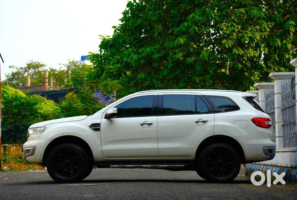Ford Endeavour 3.2 Titanium At 4x4, 2018, Diesel