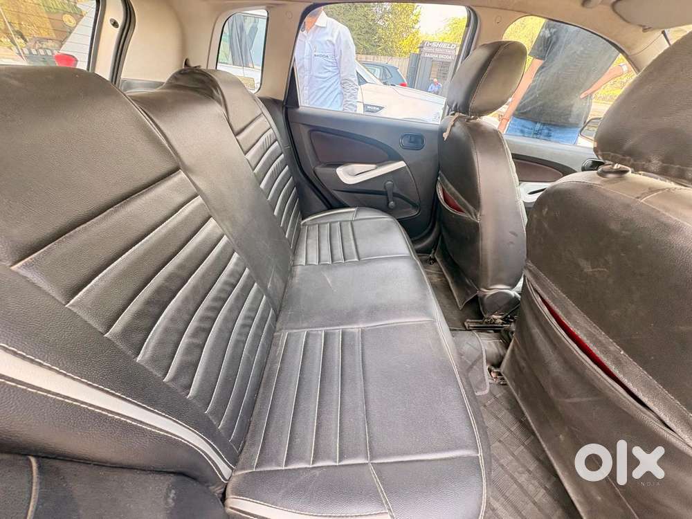 Ford Figo 1.2p Titanium Mt, 2012, Petrol