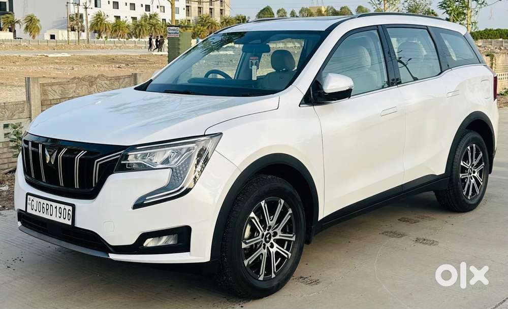 Mahindra Xuv700 2.2 Ax 7 Diesel Mt Luxury Pack Str, 2025, Diesel