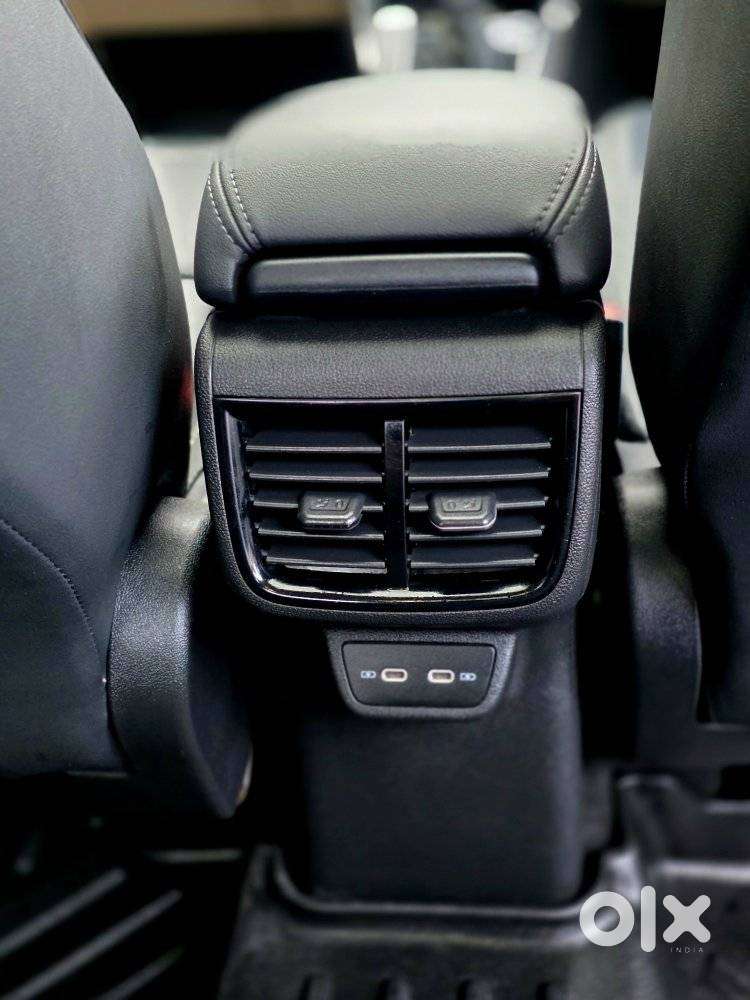 Volkswagen Virtus Gt 1.5 Tsi Dsg, 2023, Petrol