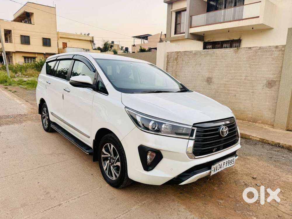 Toyota Innova Crysta 2.4 V 7 Str, 2022, Diesel