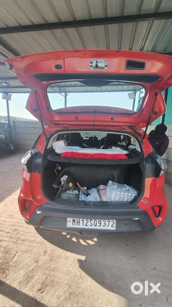 Tata Nexon Cng Feeting 2020 Petrol 119000 Km Driven