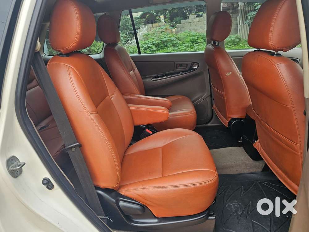 Toyota Innova 2.5 G (diesel) 7 Seater, 2015, Diesel