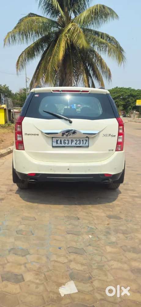 Mahindra Xuv500 2016