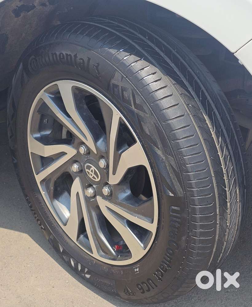 Toyota Innova Crysta