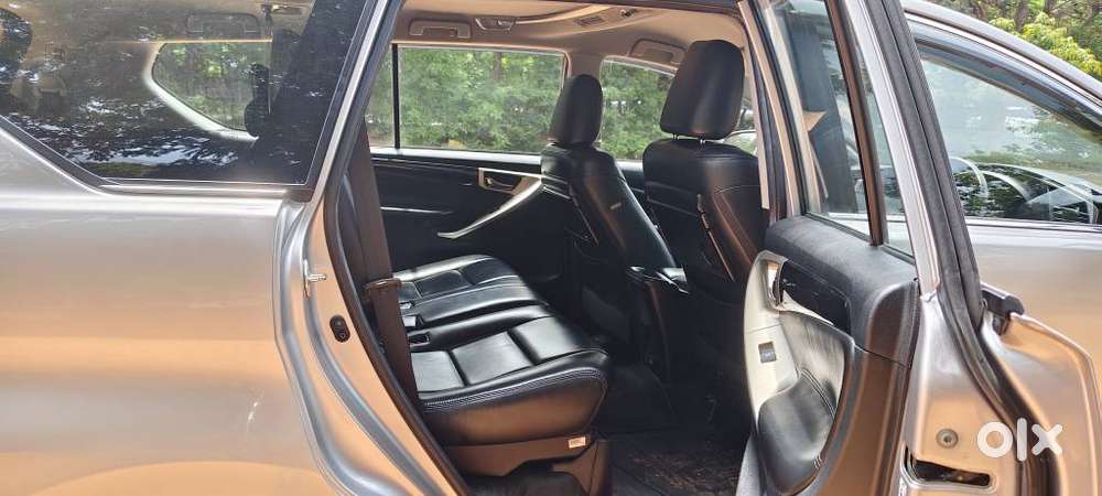 Toyota Innova Crysta 2.4 V 8 Str, 2018, Diesel