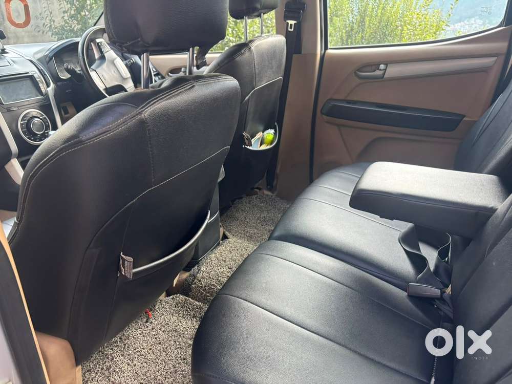 Isuzu Mu7 Diesel 2019 Car