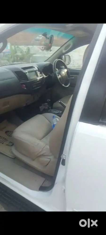Toyota Fortuner 2016