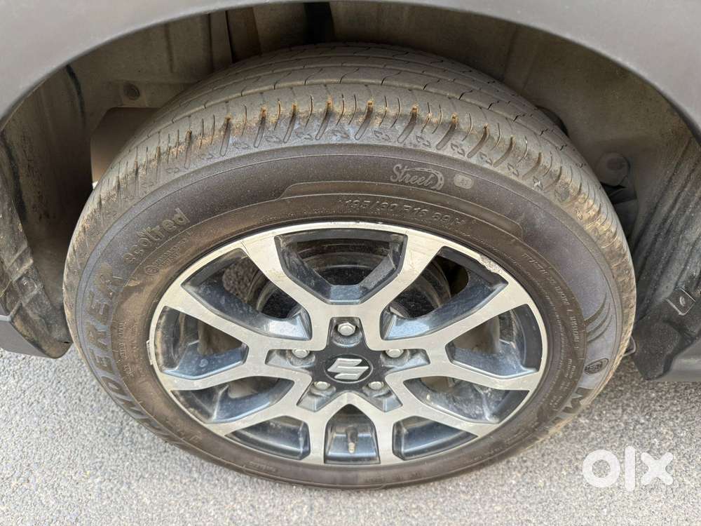 Maruti Suzuki Xl6 1.5 Zeta Mt, 2022, Petrol