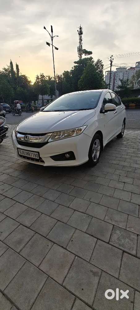 Honda City Automatic 2016 Variant I Vtec