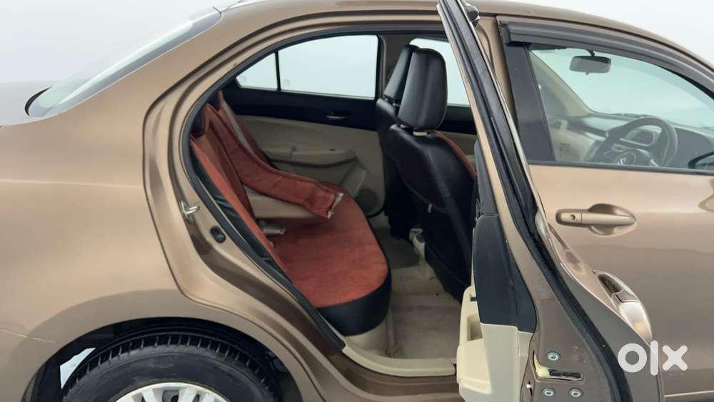 Maruti Suzuki Dzire 1.2 Vxi Amt, 2018, Petrol
