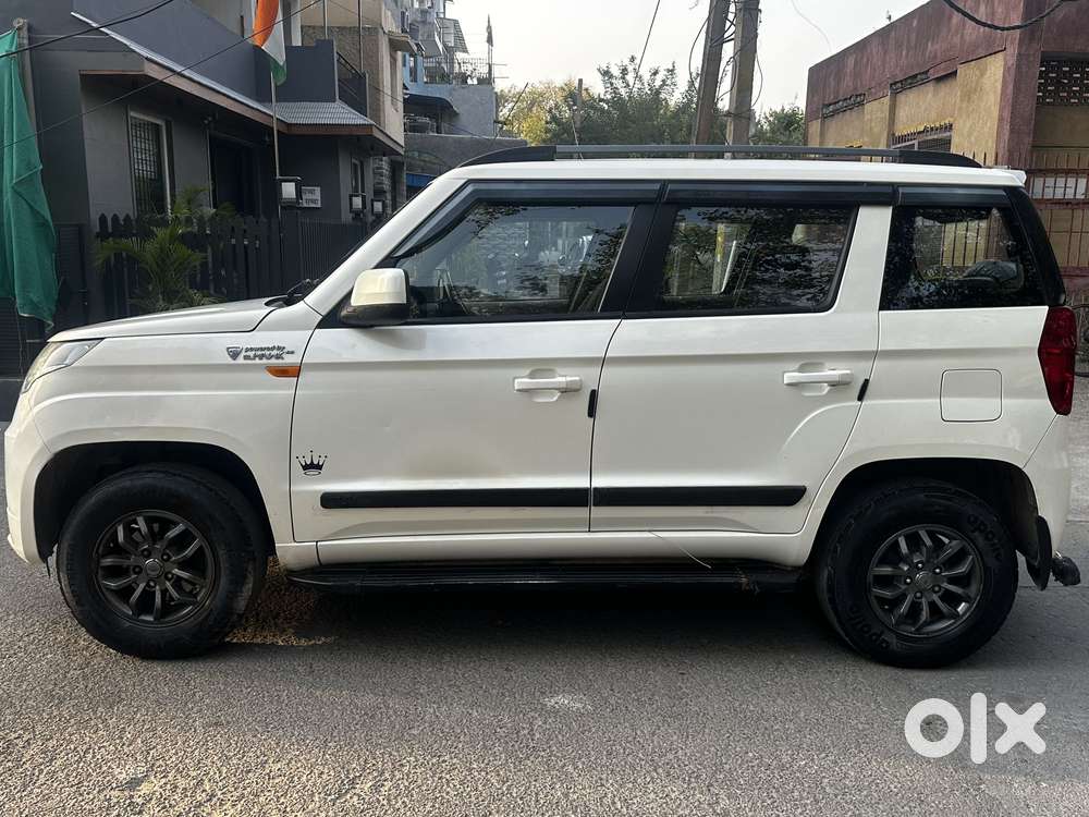 Mahindra Tuv 300 T10 Dual Tone, 2018, Diesel