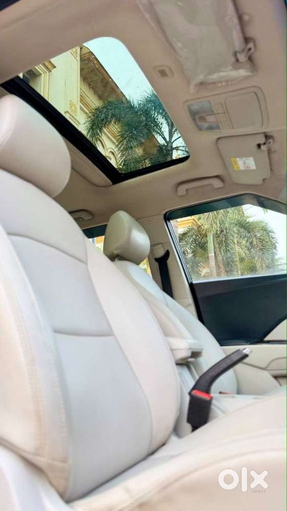 Mahindra Xuv300 W8 Option Diesel, 2023, Diesel