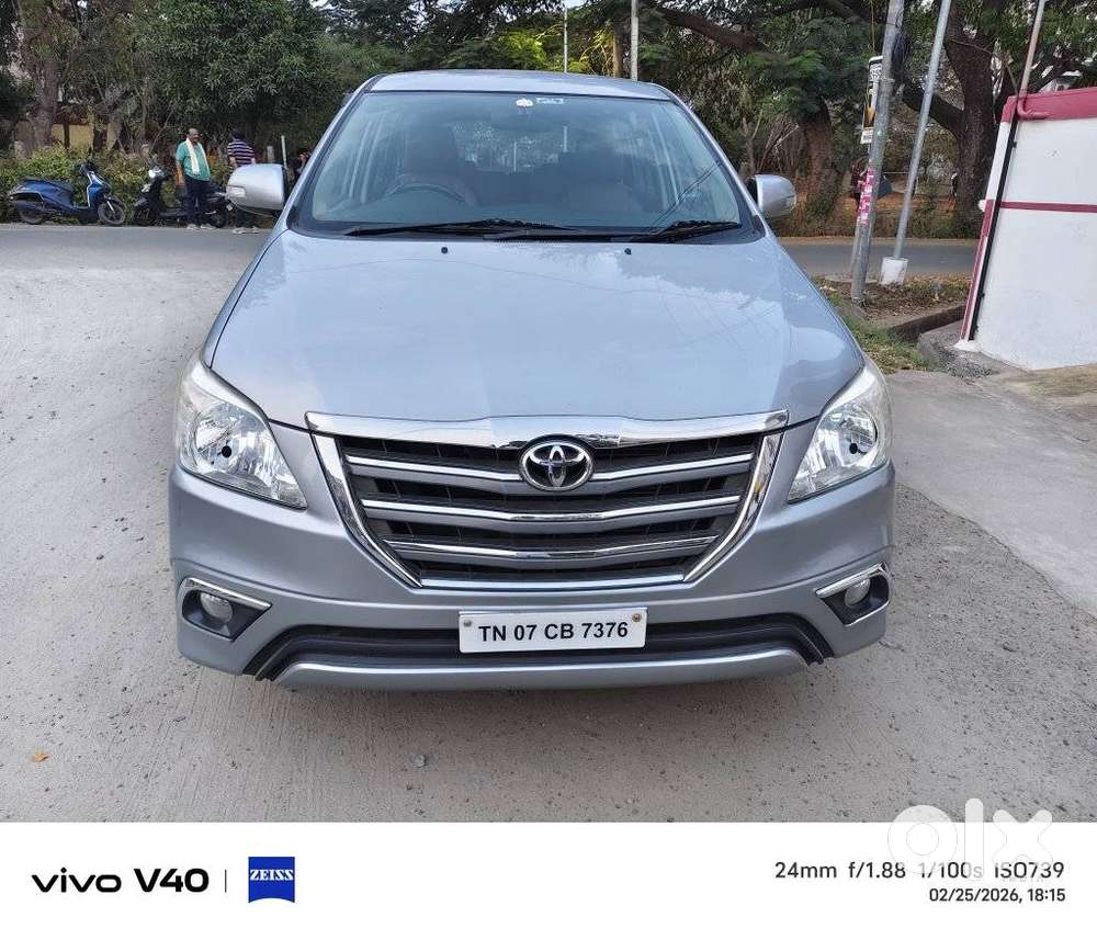 Toyota Innova [2013-2016] 2.5 V Diesel 7 Str, 2015, Diesel