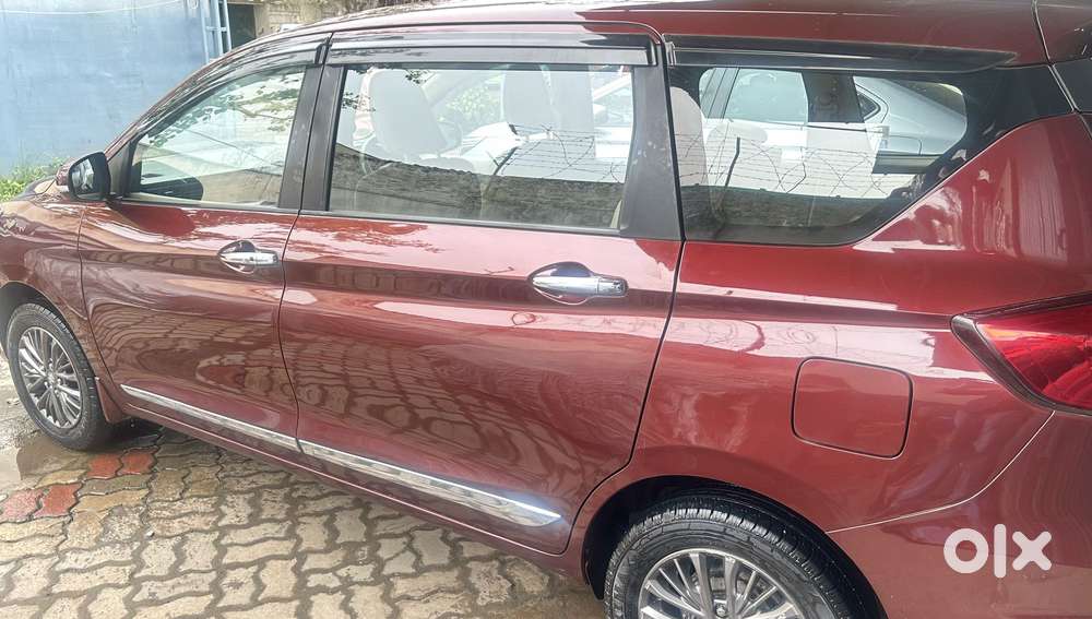 Maruti Suzuki Ertiga Zxi Plus Shvs, 2021, Petrol