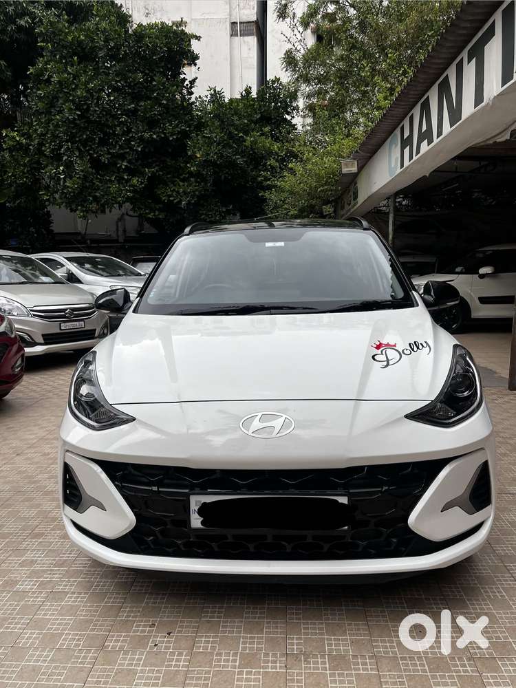 Hyundai Grand I10 Nios Sportz Mt Dual Tone, 2023, Petrol
