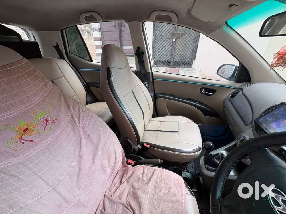 Hyundai I10 2011 Cng & Hybrids Well Maintained