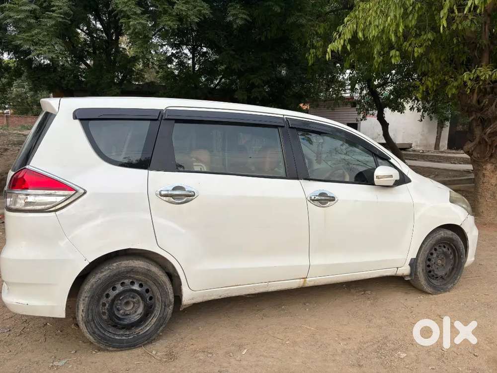 Maruti Suzuki Ertiga 2018 Cng & Hybrids 780000 Km Driven