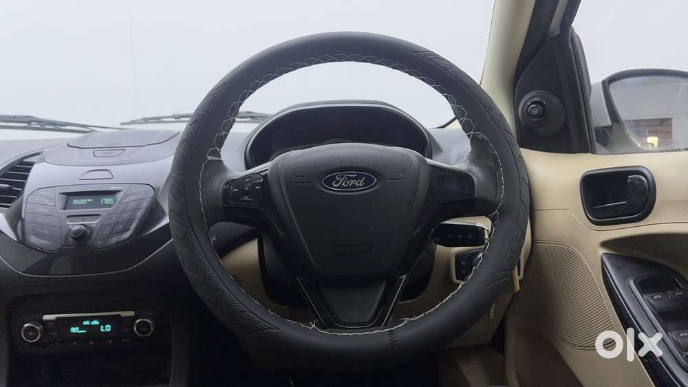 Ford Figo Aspire Titanium, 2016, Petrol
