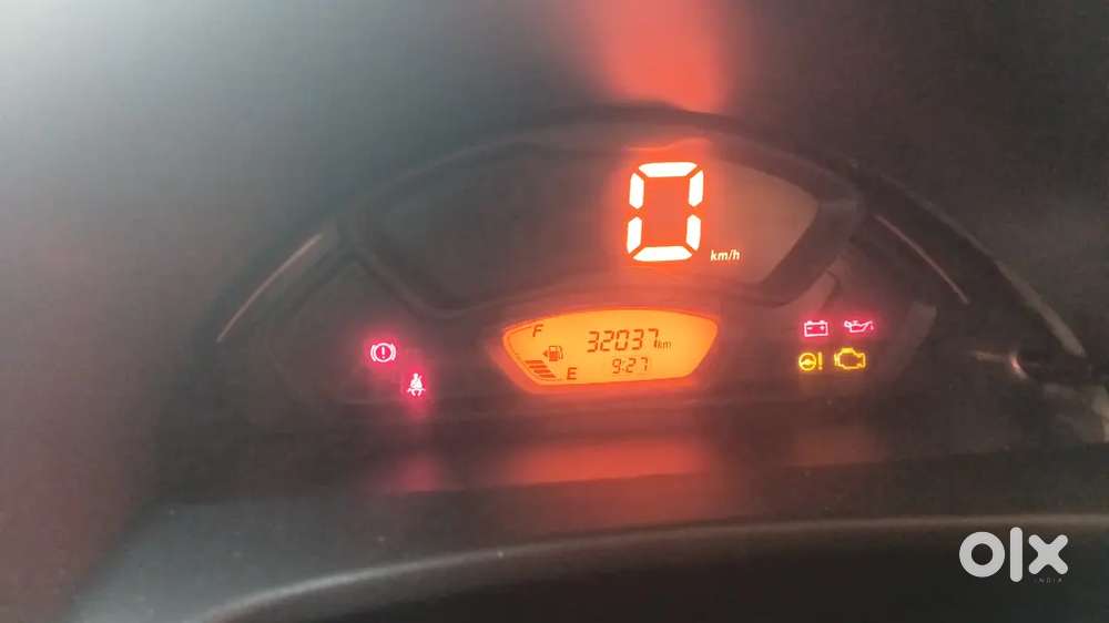 Maruti Suzuki Alto 2023 Petrol 1st Meter Running 32000