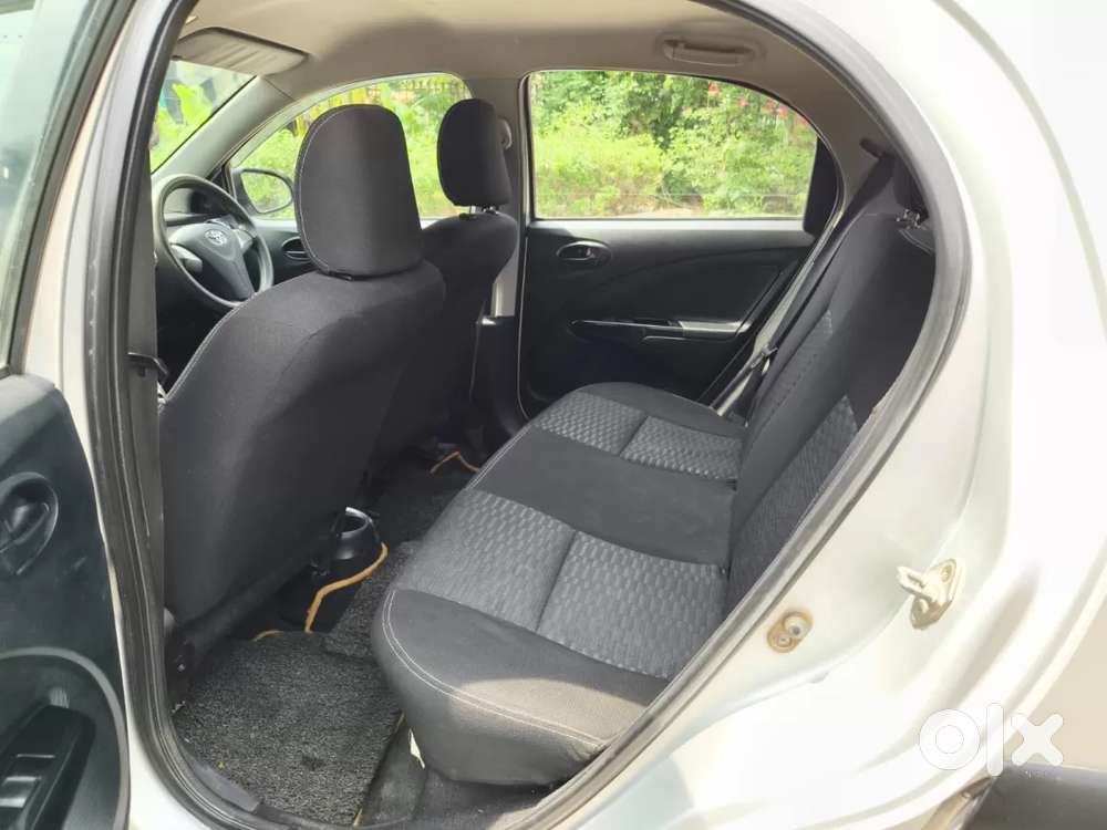 Toyota Etios Cross 1.2l G, 2016, Petrol