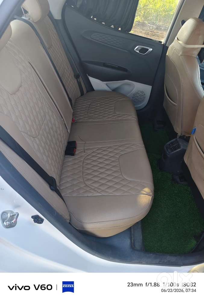 Hyundai Aura 2023 Cng