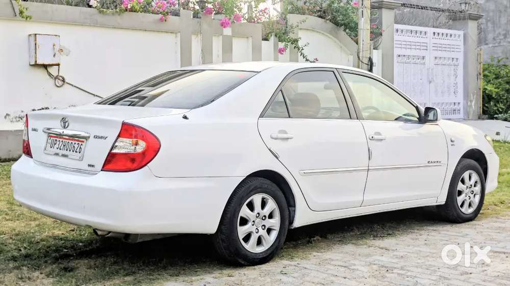 Toyota Camry 2004 Petrol Well Maintained