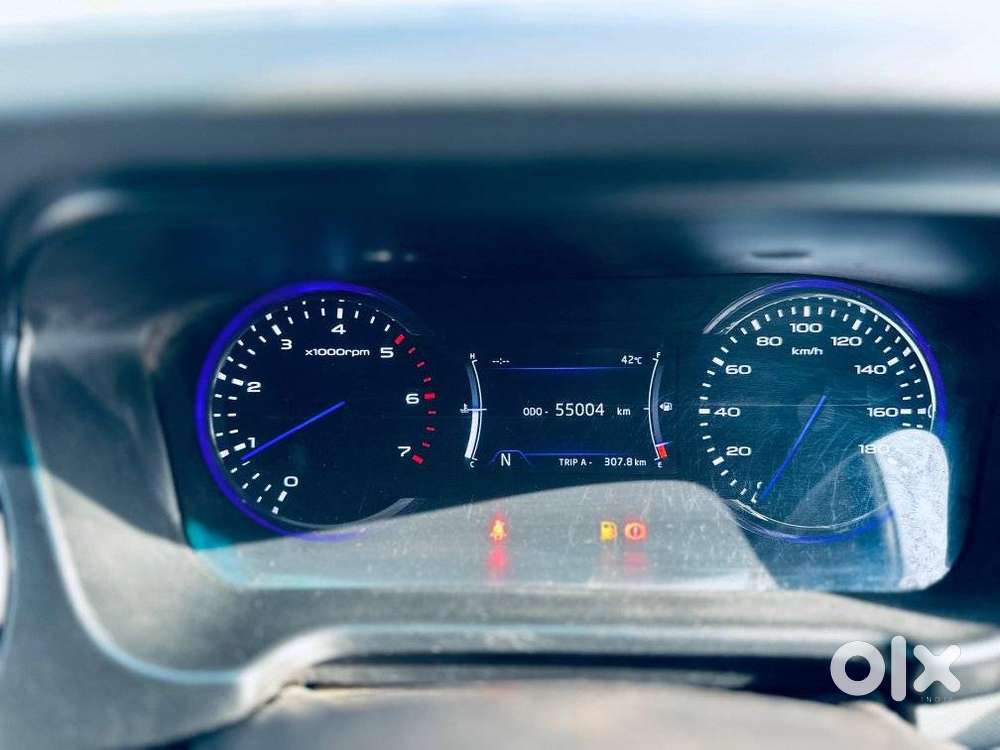 Mahindra Marazzo M6 8str, 2018, Diesel