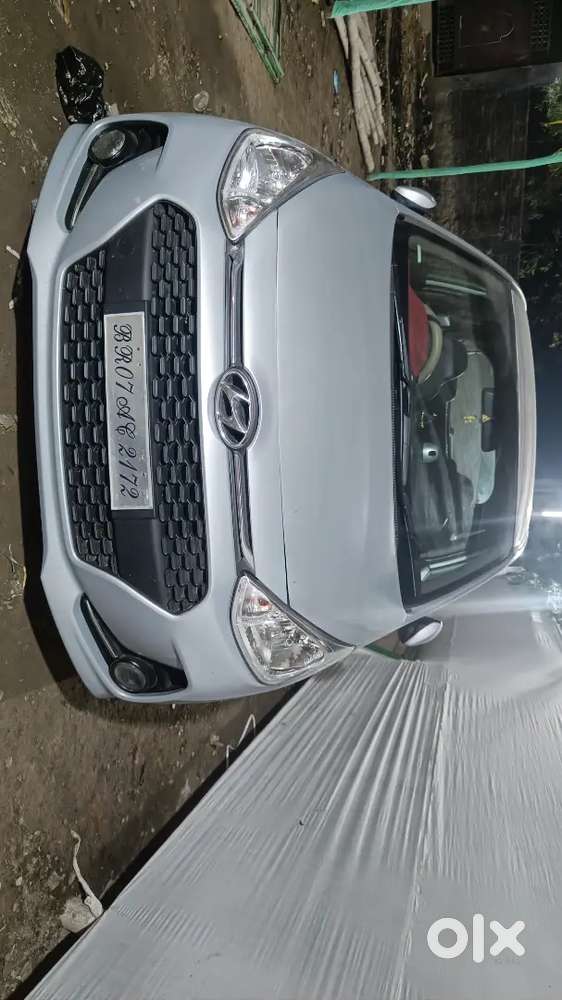 Hyundai Grand I10 2018 Petrol 90000 Km Driven