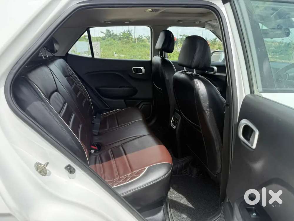 Hyundai Venue 2020 Diesel With Sunroof