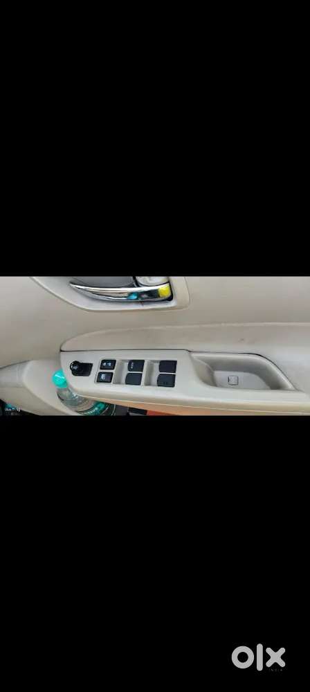 Maruti Suzuki Dzire 2015 Diesel 63000 Km Driven