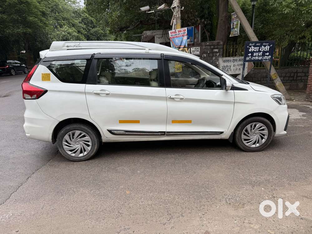 Maruti Suzuki Ertiga 1.4 Vxi Cng Anniversary Edition, 2020, Cng & Hy..