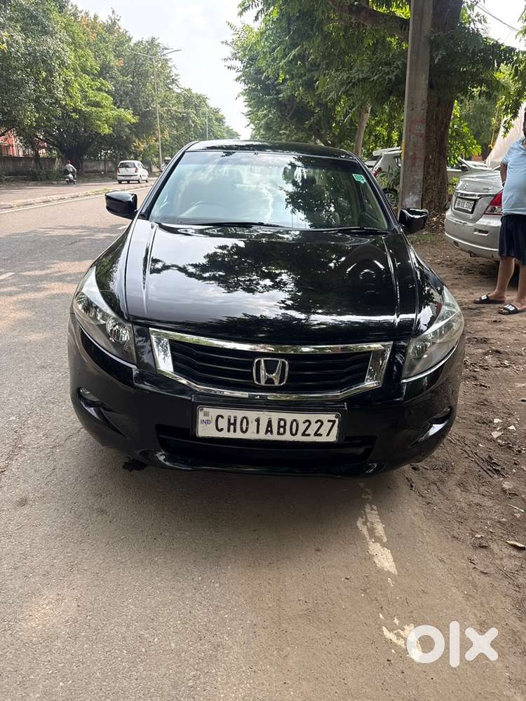 Honda Accord Petrol 2010 Car