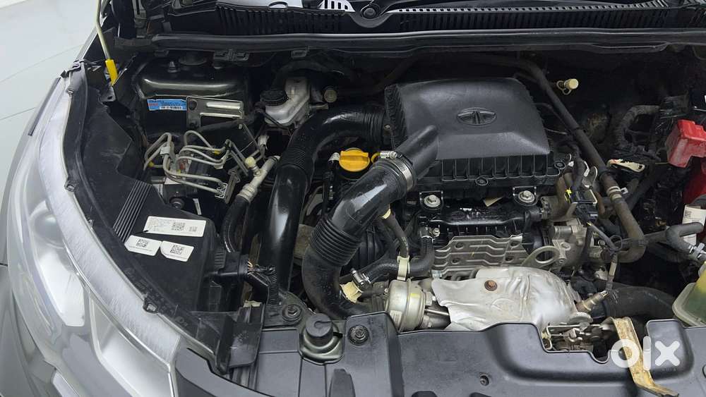 Tata Nexon 1.2 Revotron Xma Amt (s), 2022, Petrol