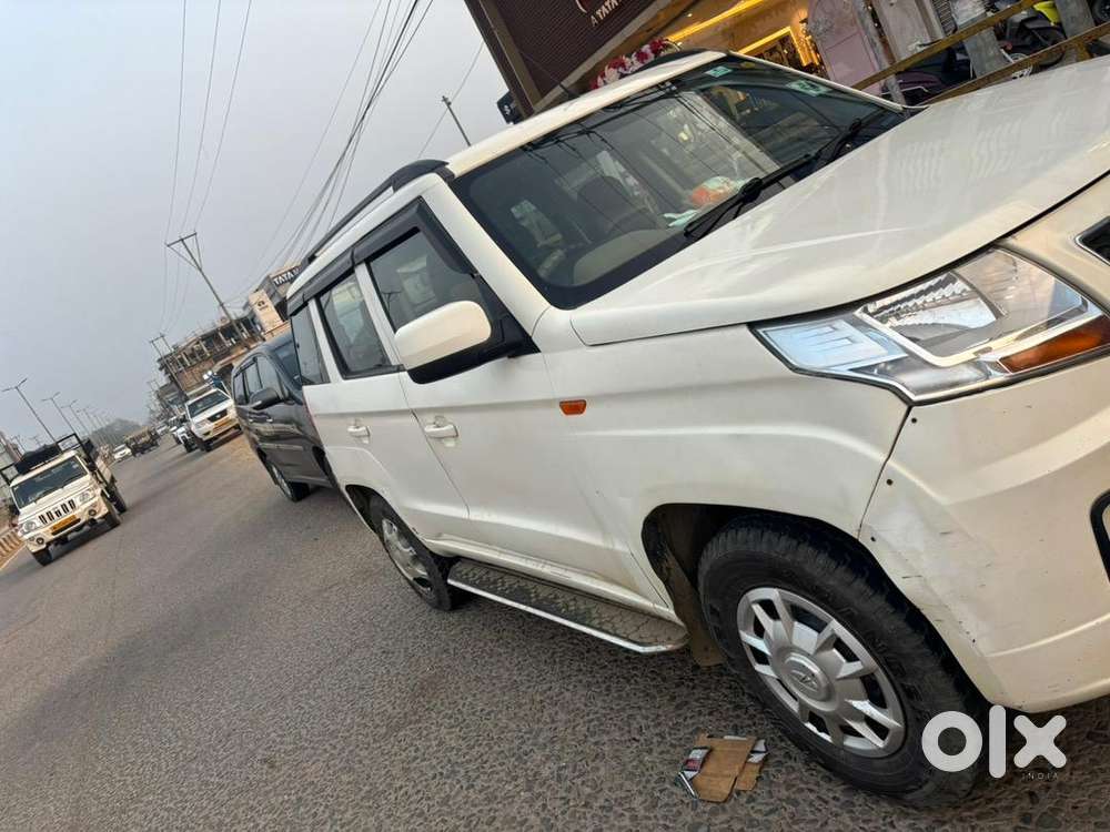 Mahindra Tuv 300 2018 Diesel Well Maintained