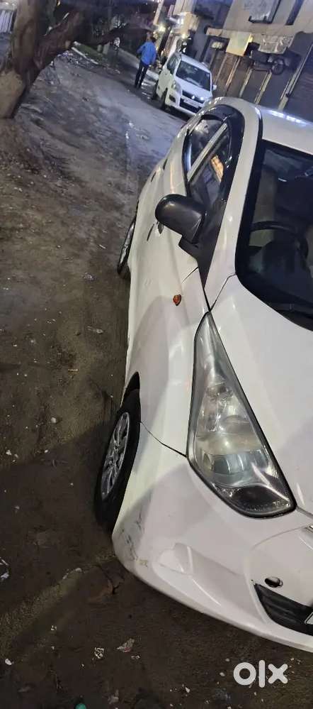 Hyundai Eon 2013 Cng & Hybrids 75000 Km Driven