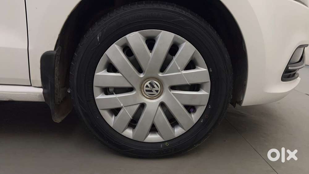 Volkswagen Polo Petrol Comfortline 1.2l, 2015, Petrol
