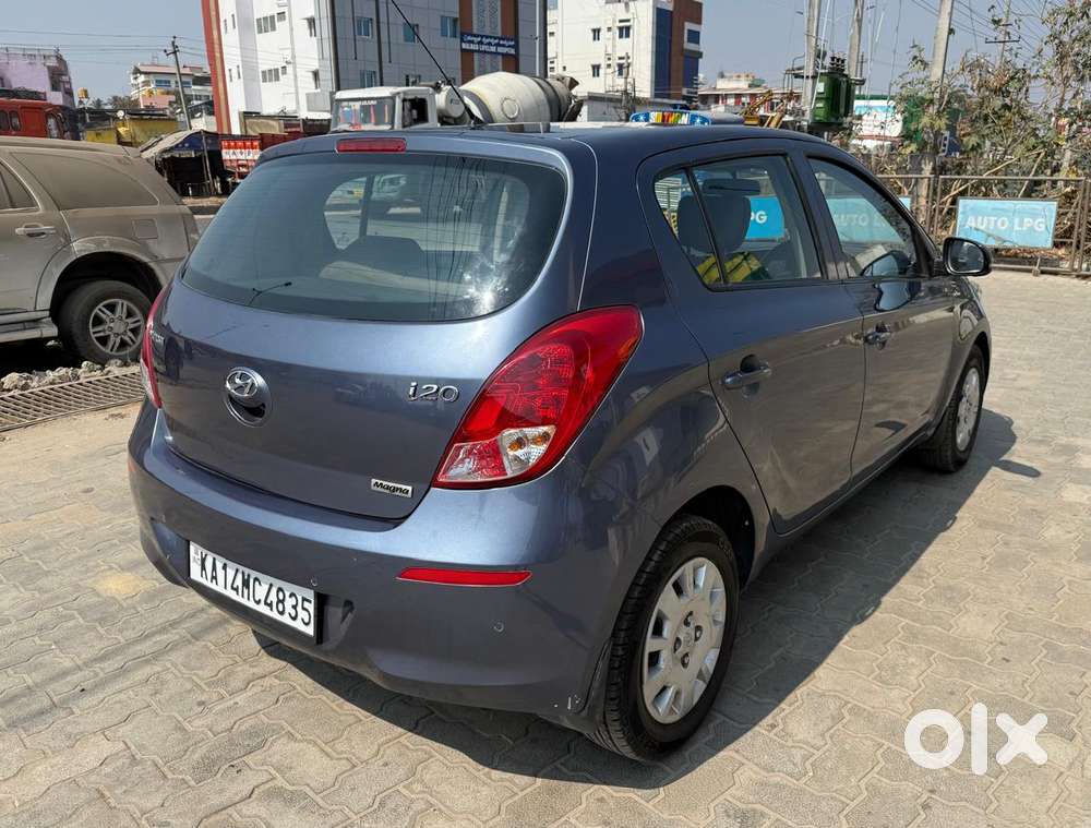 Hyundai I20 Magna 1.2 Vtvt, 2013, Petrol