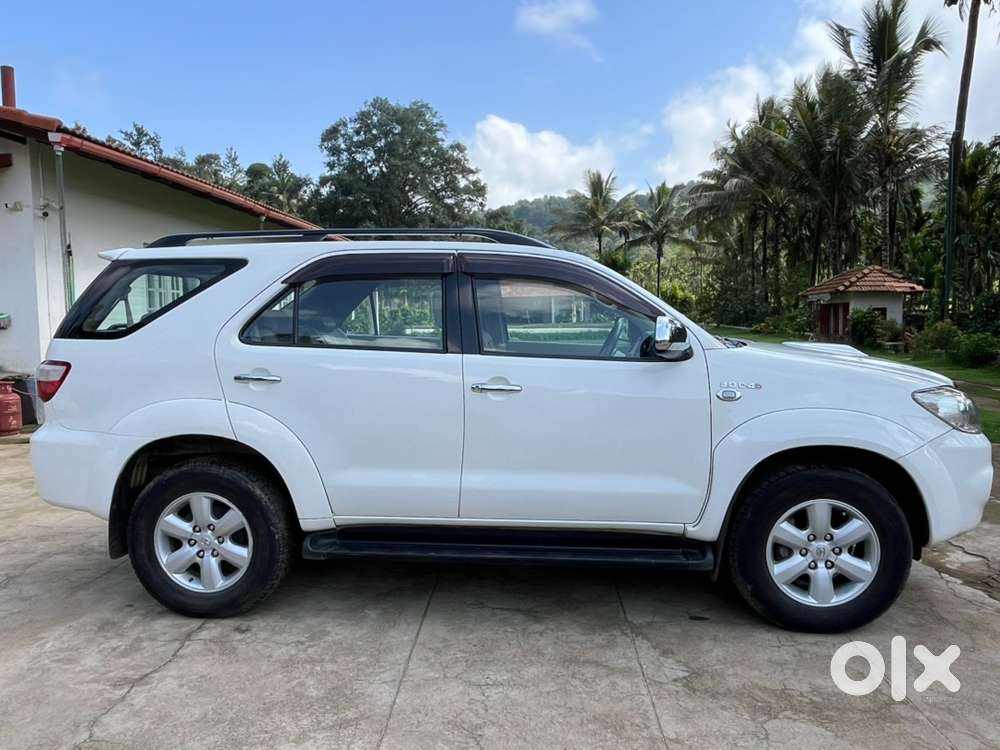 Toyota Car Diesel 2010