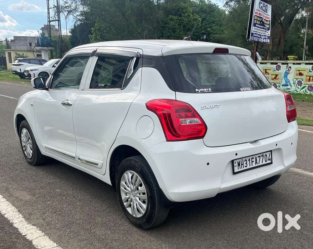 Maruti Suzuki Swift Lxi Option, 2018, Petrol