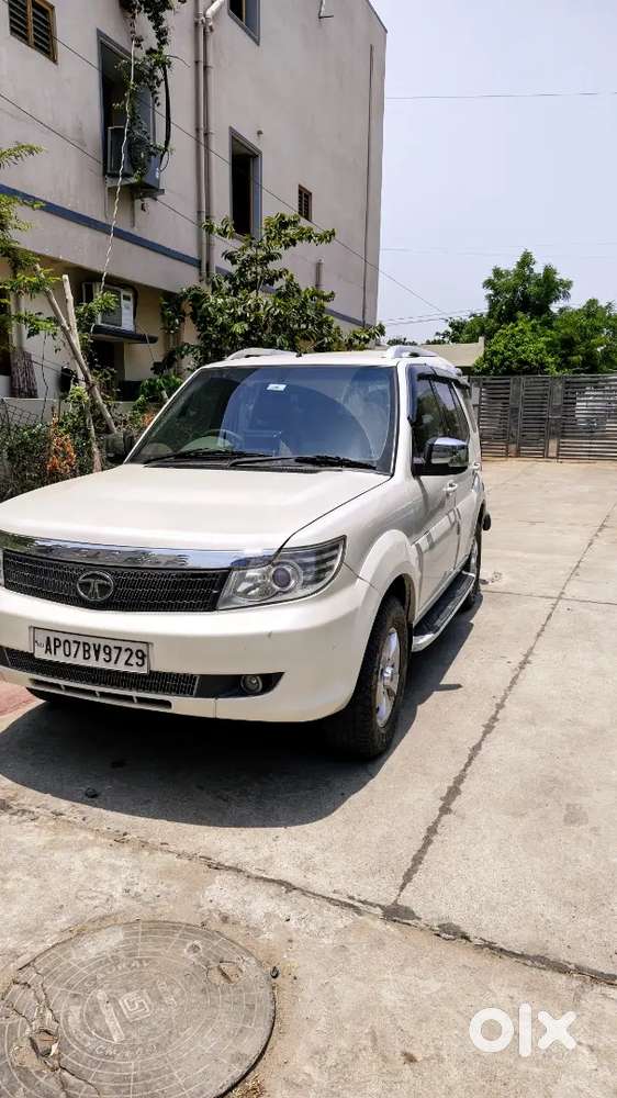 Tata Safari Storme 2013 Diesel 120000 Km Driven