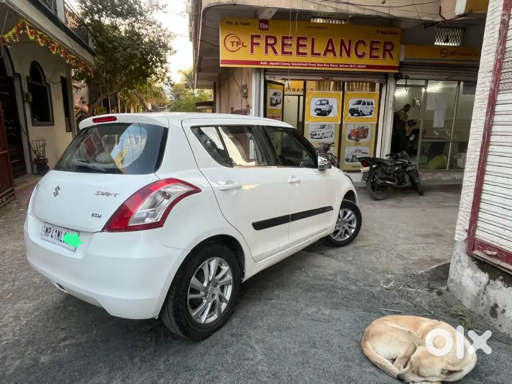 Maruti Suzuki Swift 2012