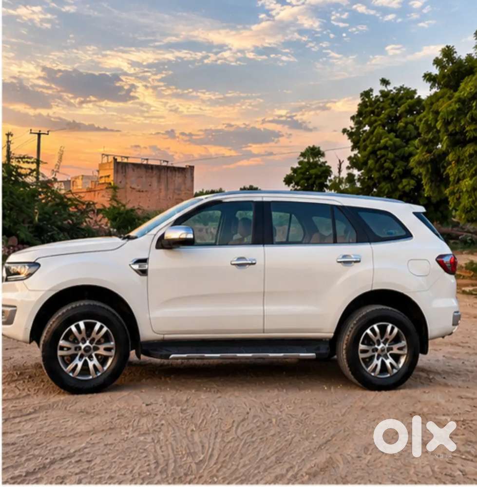 Ford Endeavour Titanium 2017 Diesel 4x4