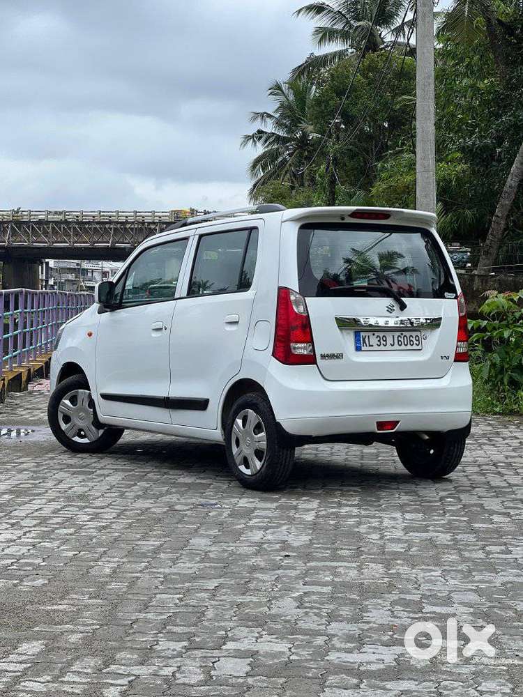 Maruti Suzuki Wagon R Vxi, 2016, Petrol
