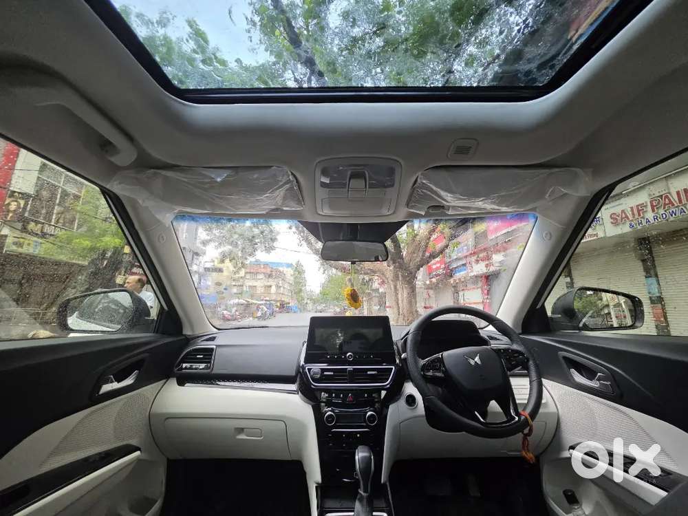 Brand New Xuv 3xo Ax5 Automatic
