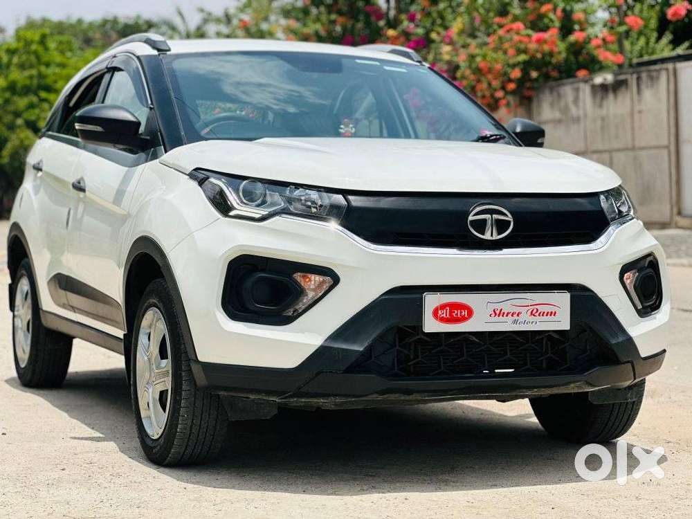 Tata Nexon 1.2 Revotron Xm (s), 2021, Petrol