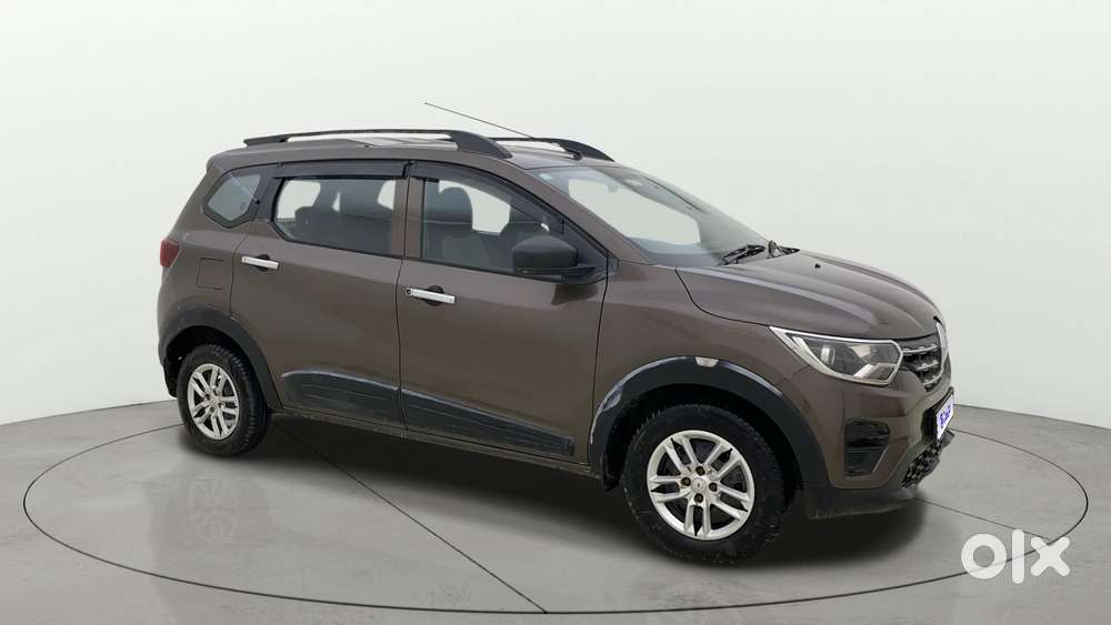 Renault Triber Rxl, 2022, Petrol