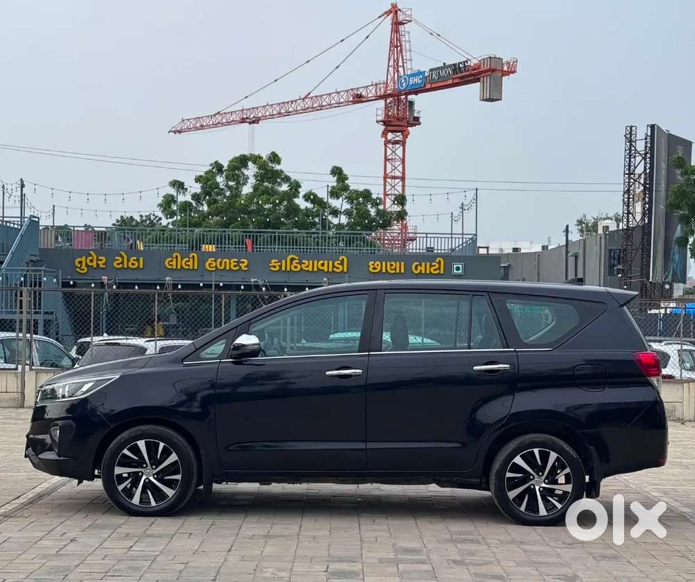 Toyota Innova Crysta [2020-ongoing] 2.4 Zx 7 Str, 2022, Diesel